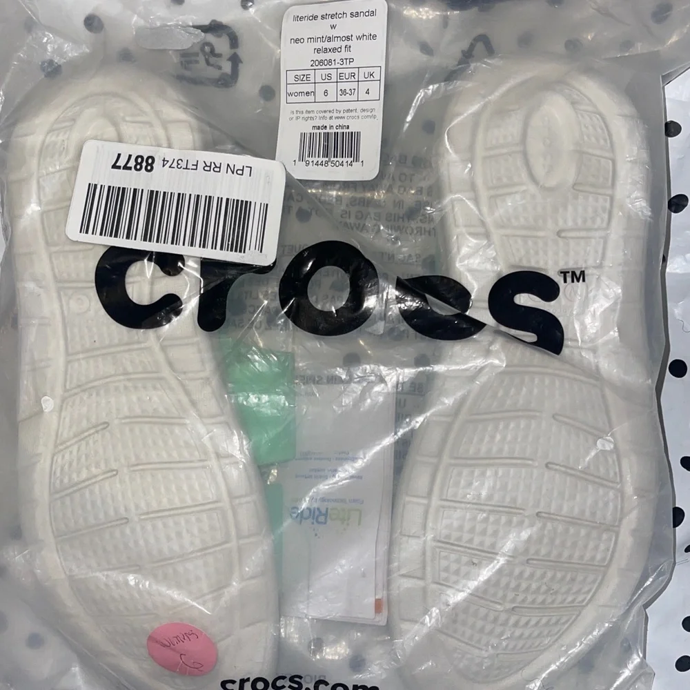 CROCS light green